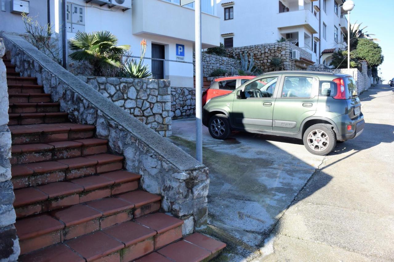 70 Sq M Apartment At Saint Martin'S Harbour Mali Lošinj Værelse billede
